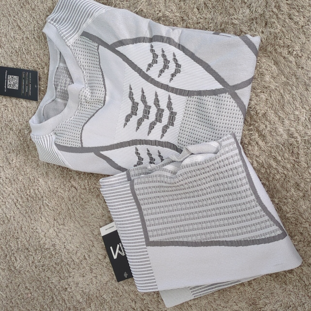 NWT Boys/Juniors Skiing Long Johns
